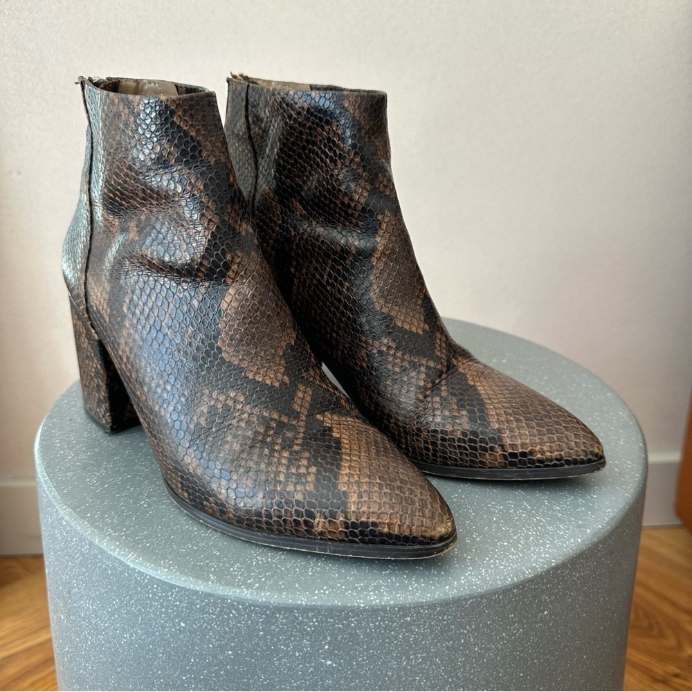 Steve Madden Leather Snake Texture Healed Bootie